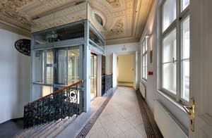 thumbnail: General view