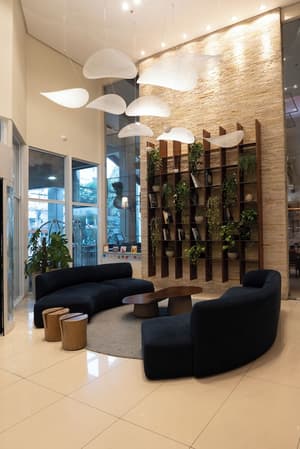 thumbnail: Reception