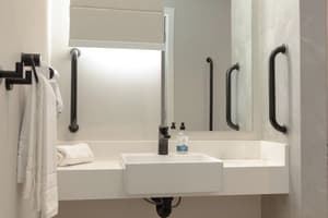 thumbnail: Accessible bathroom