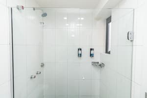 thumbnail: Bathroom shower
