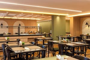 thumbnail: Restaurant