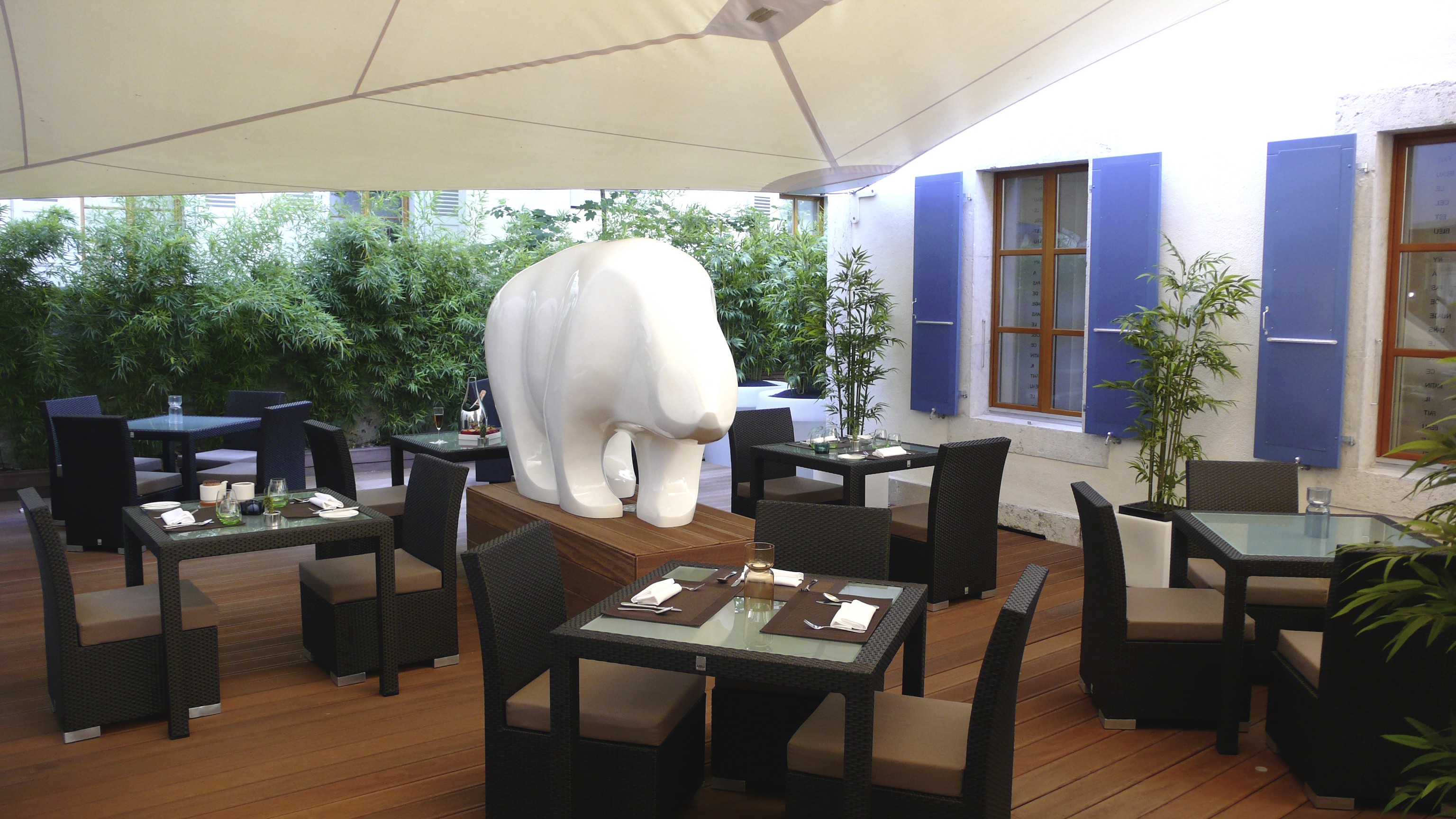 Restaurant-cafeteria