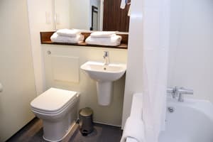 thumbnail: Bathroom