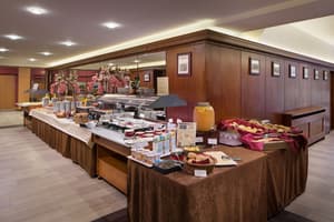 thumbnail: Breakfast area
