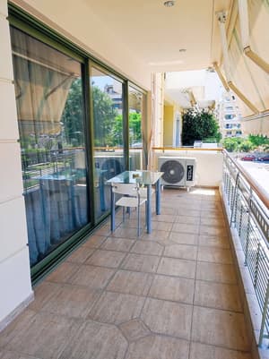 thumbnail: Terrace/patio