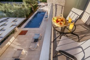 thumbnail: Terrace/patio