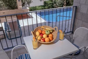 thumbnail: Terrace/patio