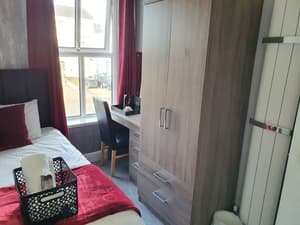 thumbnail: Room