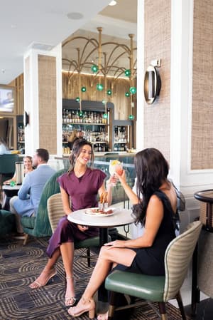 thumbnail: Bar (on property)
