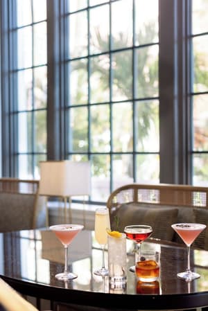 thumbnail: Bar (on property)