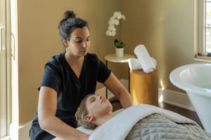thumbnail: Massage