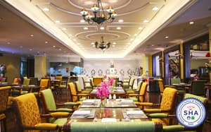 thumbnail: Restaurant