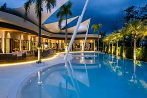thumbnail: Outdoor pool