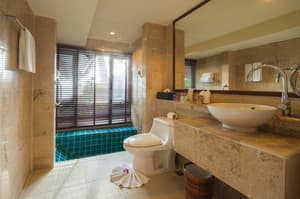thumbnail: Bathroom