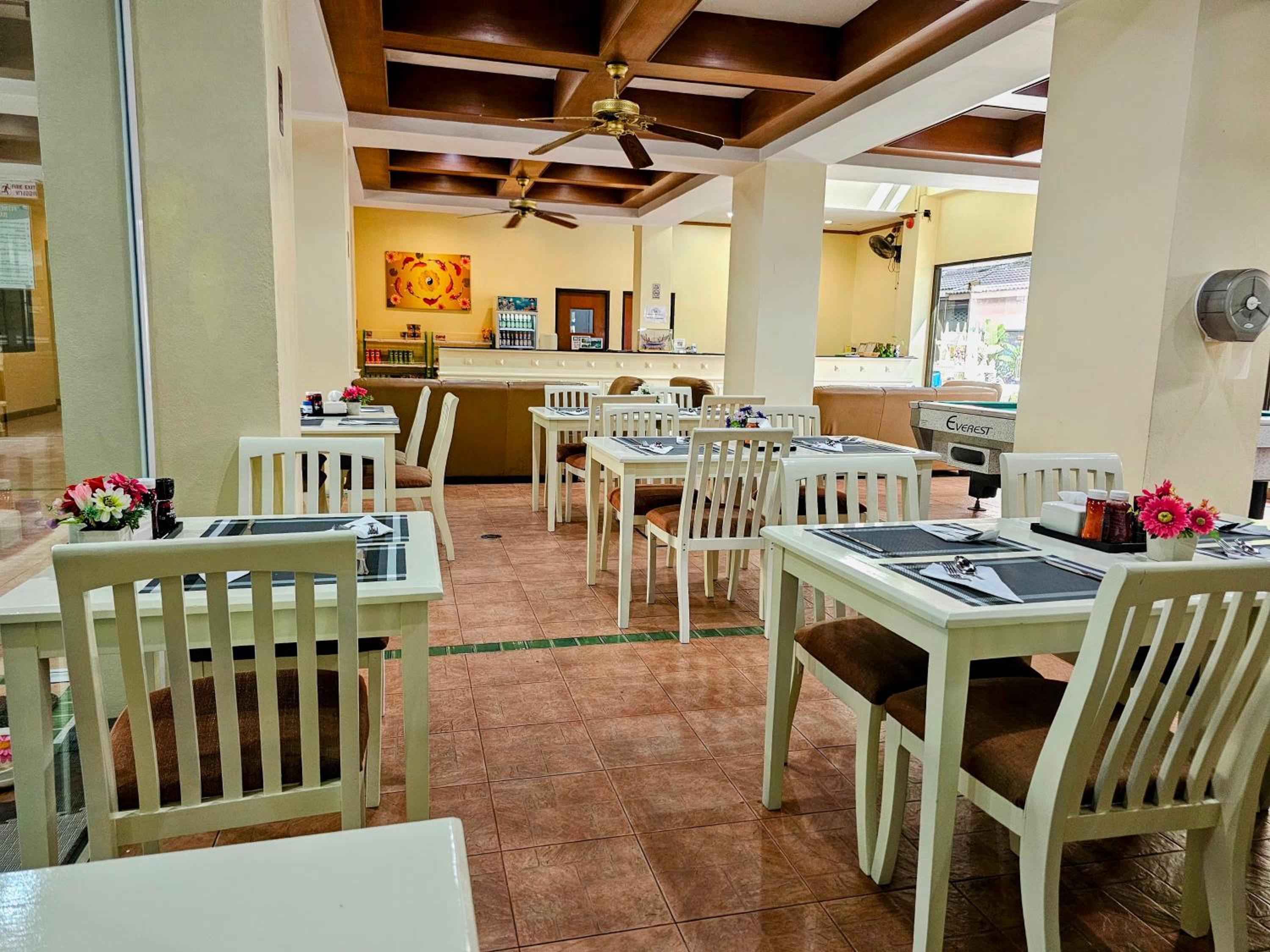 Restaurant-cafeteria