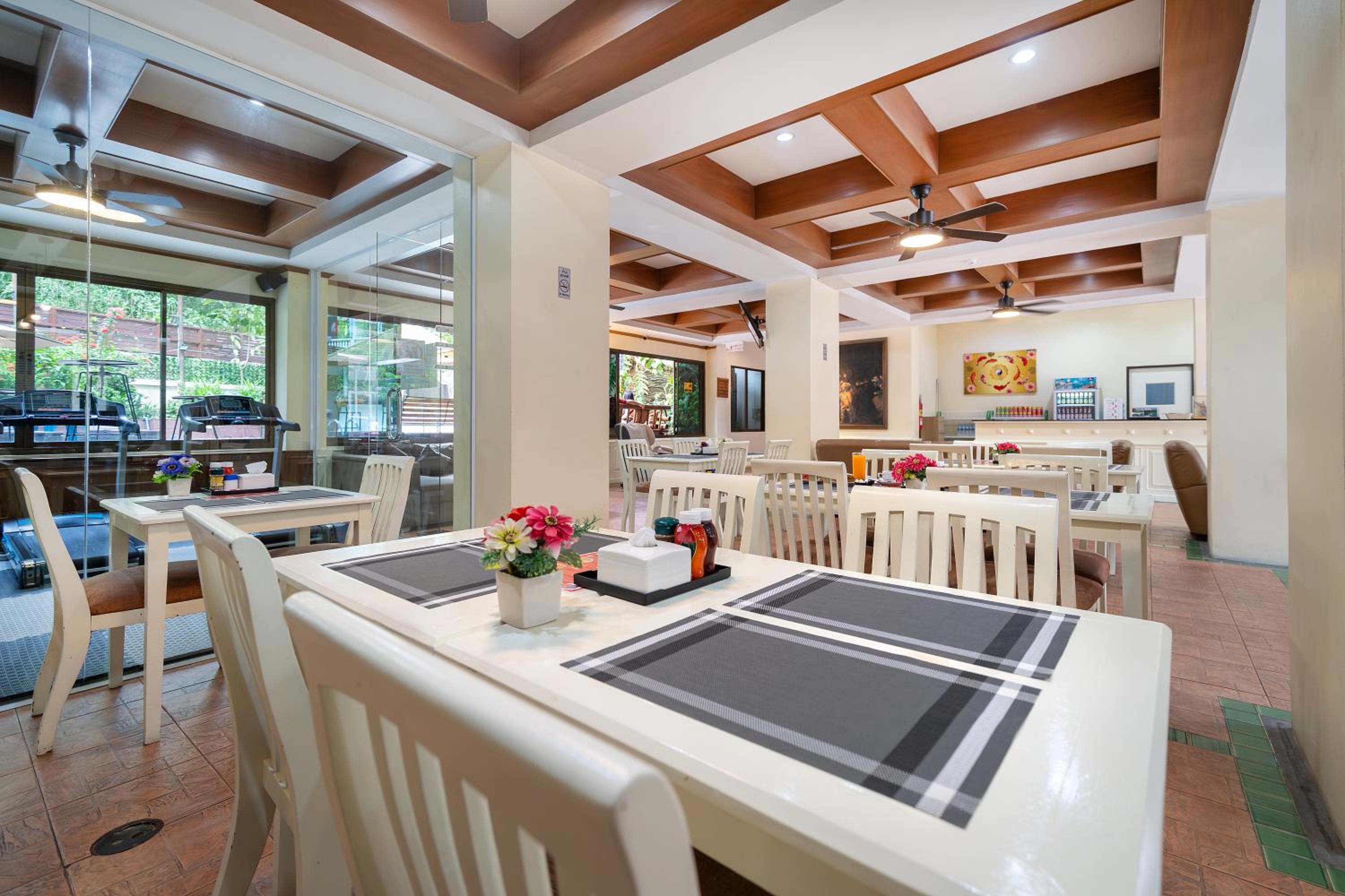 Restaurant-cafeteria
