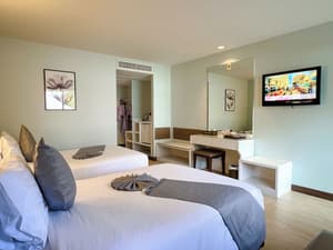 thumbnail: Room