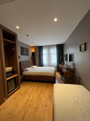 thumbnail: Room