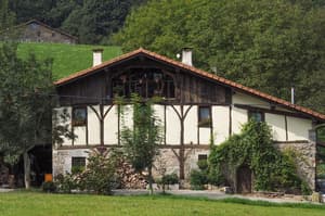 thumbnail: Exterior