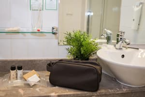 thumbnail: Bathroom