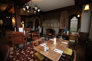 thumbnail: Restaurant