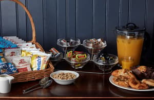 thumbnail: Breakfast buffet