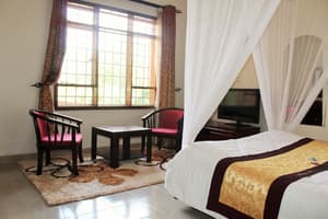 thumbnail: Living area