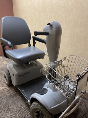 thumbnail: Scooter/moped
