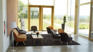 thumbnail: Breakfast area