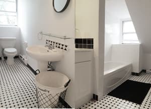 thumbnail: Bathroom