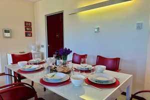 thumbnail: Interior