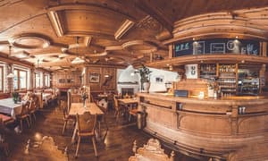 thumbnail: Restaurant