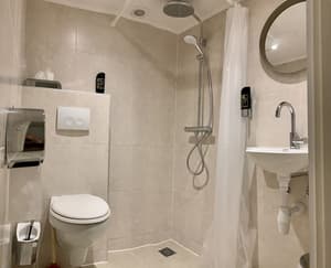 thumbnail: Bathroom