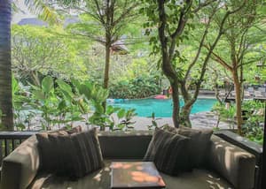 thumbnail: Balcony view