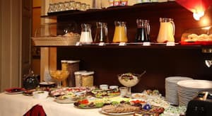 thumbnail: Restaurant
