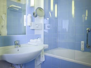 thumbnail: Bathroom