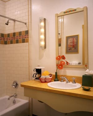 thumbnail: Bathroom