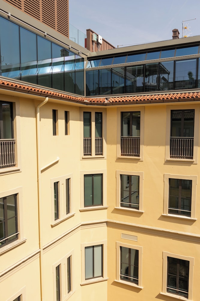 Courtyard view