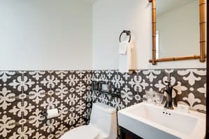 thumbnail: Bathroom