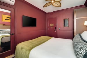 thumbnail: Room