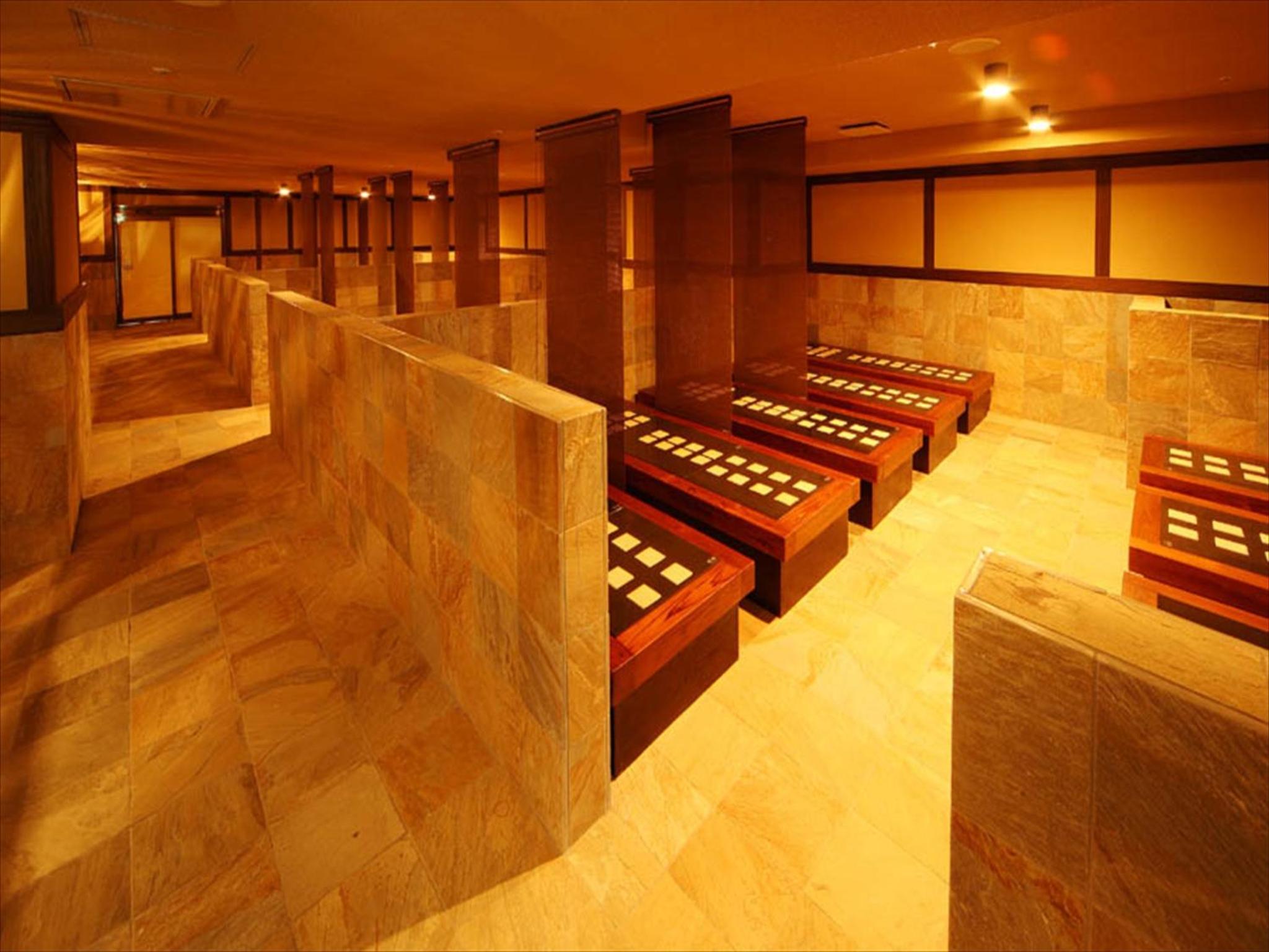 Swimming pool-spa