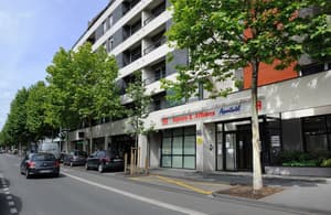 thumbnail: Front of property