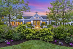 thumbnail: Property entrance