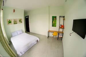thumbnail: Room