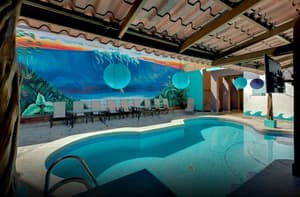 thumbnail: Interior
