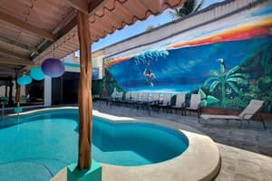 thumbnail: Outdoor pool