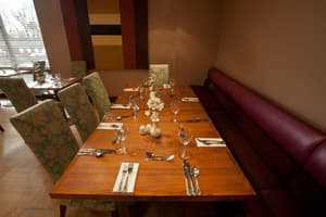 thumbnail: Restaurant