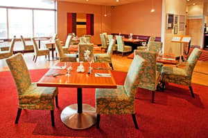 thumbnail: Restaurant