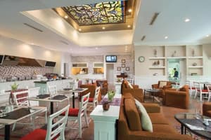 thumbnail: Dining