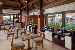 thumbnail: Breakfast area